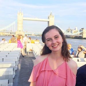 Meet your Posher, Paige